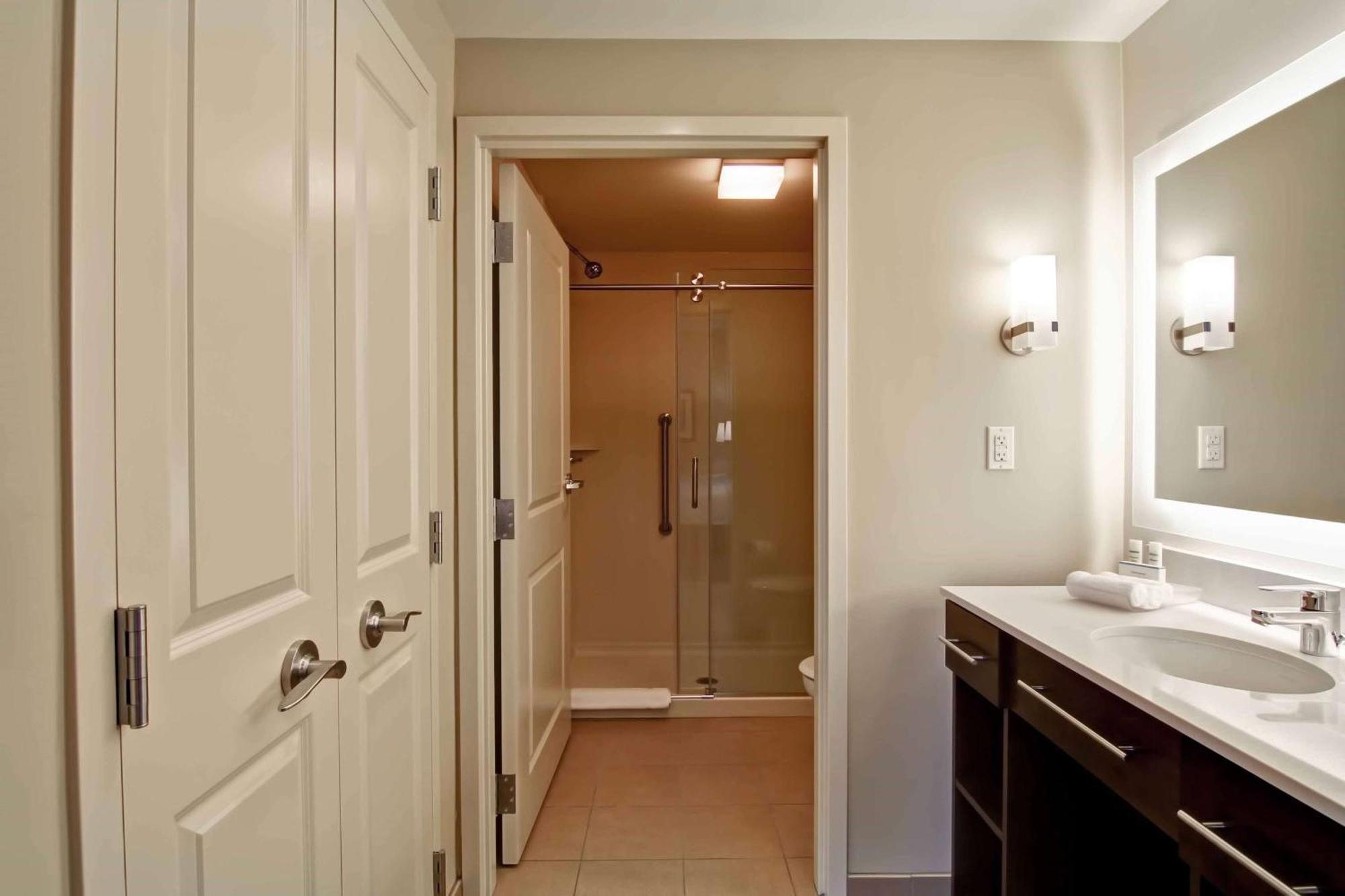 Homewood Suites By Hilton Seattle-Issaquah Exterior photo